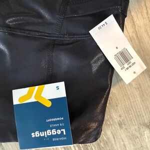 Old Navy Black Performance Leggings with Elastic Waistband